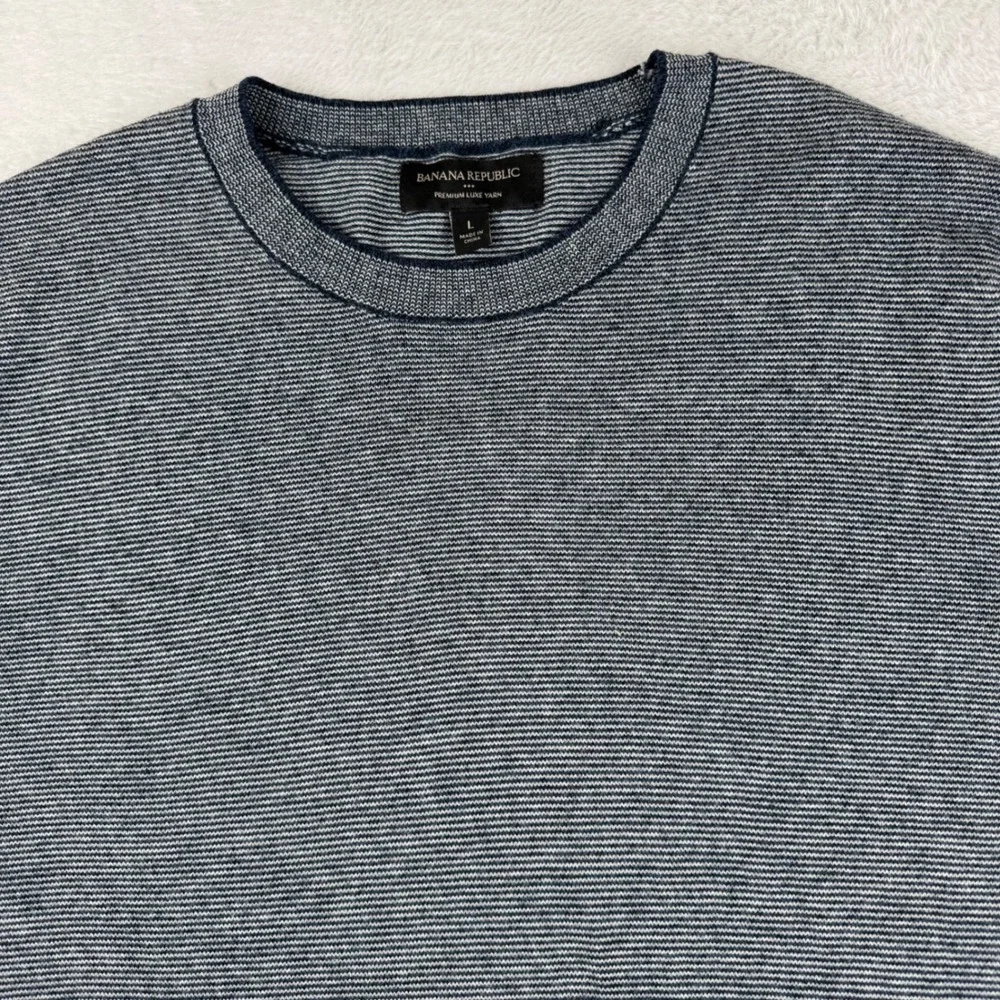 Banana Republic Sweater‎ Mens Large Blue Striped Silk Cashmere Blend Crewneck